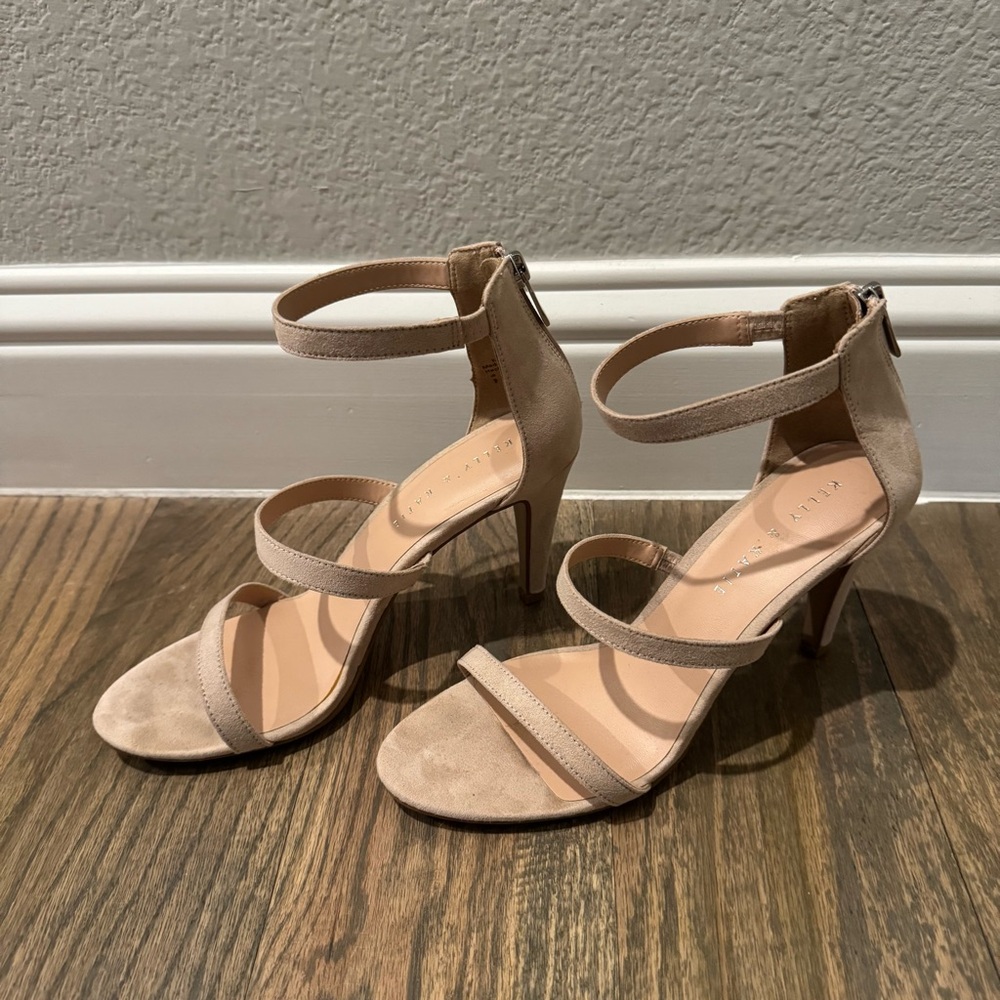 Kelly & Katie Nude Cleo Heels